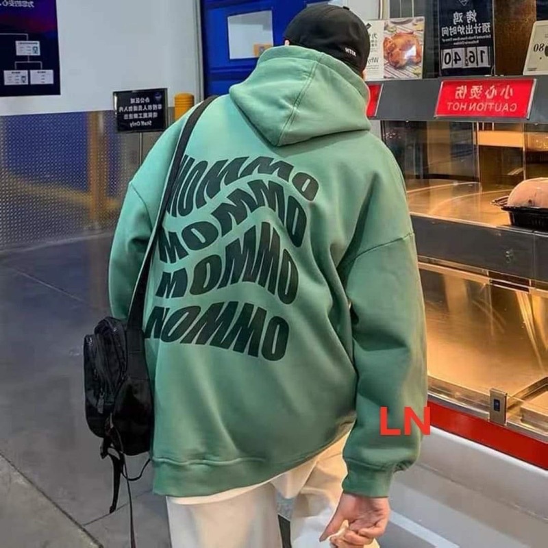 Áo hoodie OMMOM chữ soắn TH6