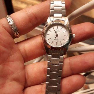 Đồng hồ nữ hiệu Valentine
