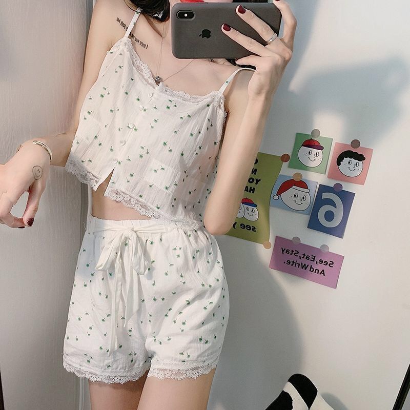 [Spot] Two-piece suit / thin and short fresh floral pattern / outerwear / underwear / sling / pajamas / women's home wear / suit