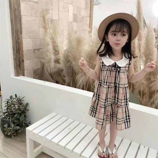 Váy sát nách kẻ Burberry