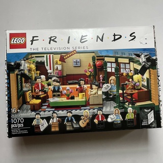 Lego 21319 - Trung tâm Perk