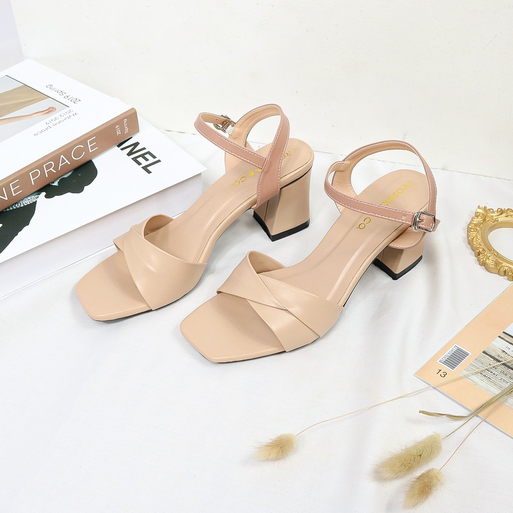 Giày sandal cao gót đế vuông 7cm mũi vuông quai ngang bắt chéo tinh tế- KEB020 LH