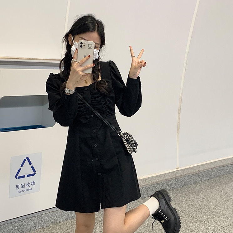 Đầm chữ A tay dài cổ vuông phong cách Hàn Quốc