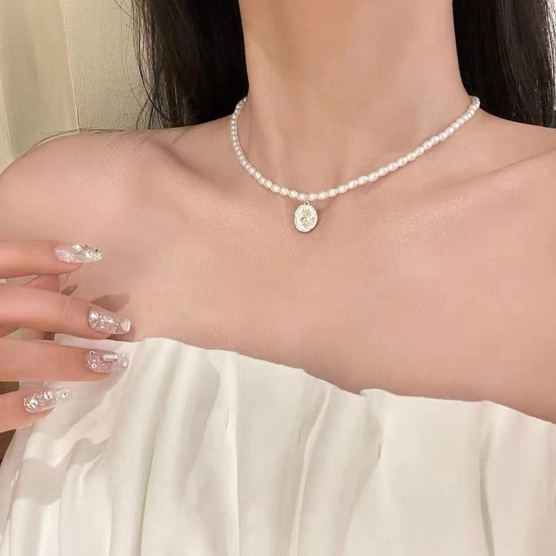 Vòng cổ Ngọc Trai Hình Hoa Hồng Sang Trọng Phong Cách Hàn Quốc