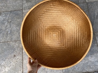 Lồng bàn nan nhỏ đan kĩ( loại vừa mâm cơm) Mây Tre Đan Thủy Khanh