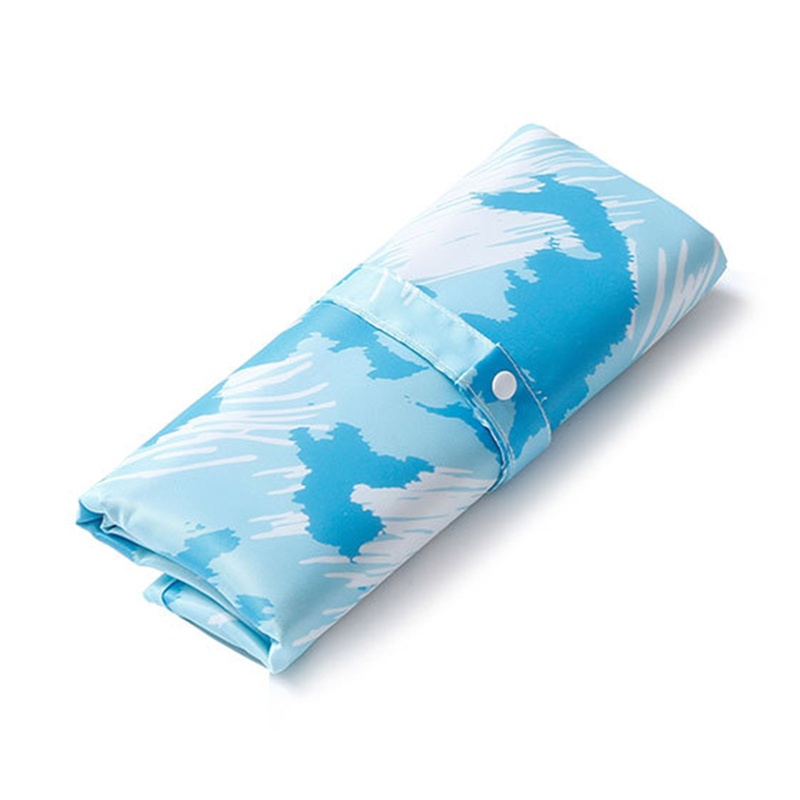 Thảm Lót Thay Tã Chống Thấm Nước Bằng Nylon Có Thể Gấp Gọn Tiện Dụng