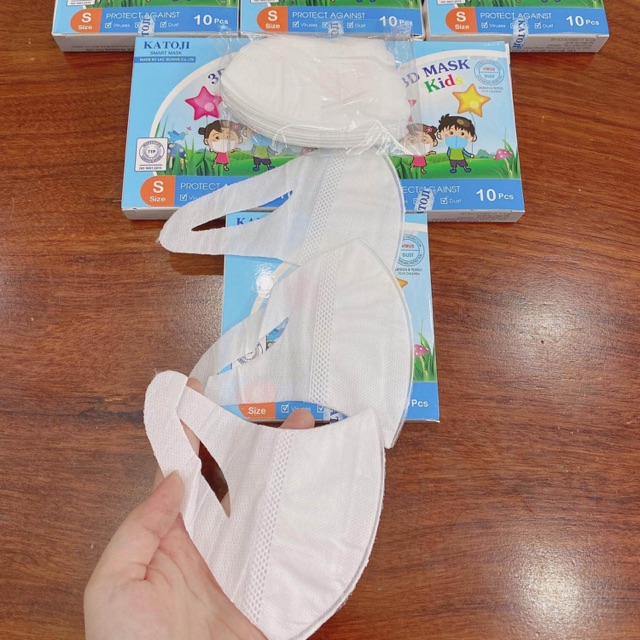 Khẩu trang 3D cho bé