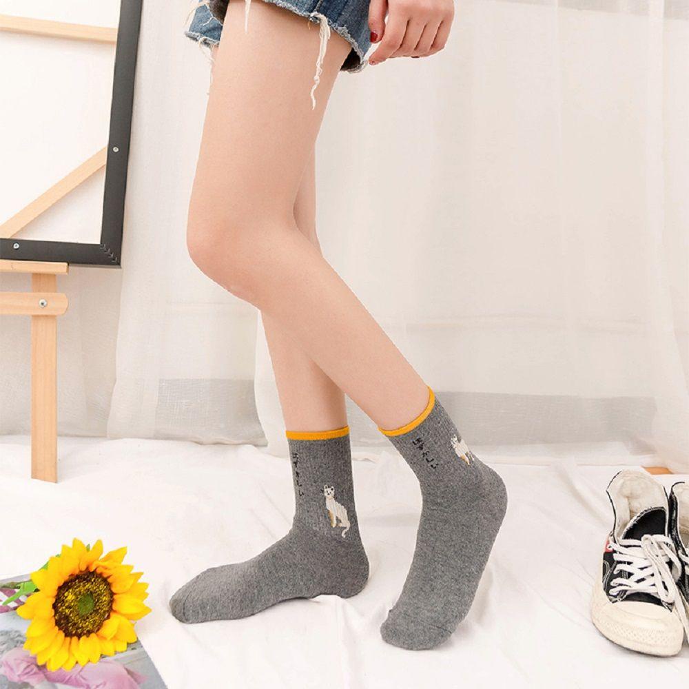 Đôi Vớ Cotton Kẻ Sọc In Chữ Vui Nhộn Cho Nữ