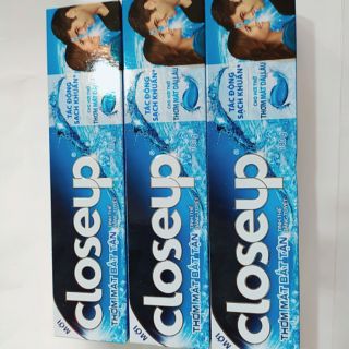 Kem đánh răng closeup 180g/1 hộp