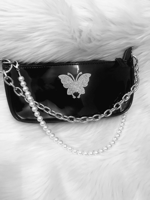 Sẵn Túi kẹp nách da bóng, đính đá hình bướm, 2 dây cực xịn xò S016