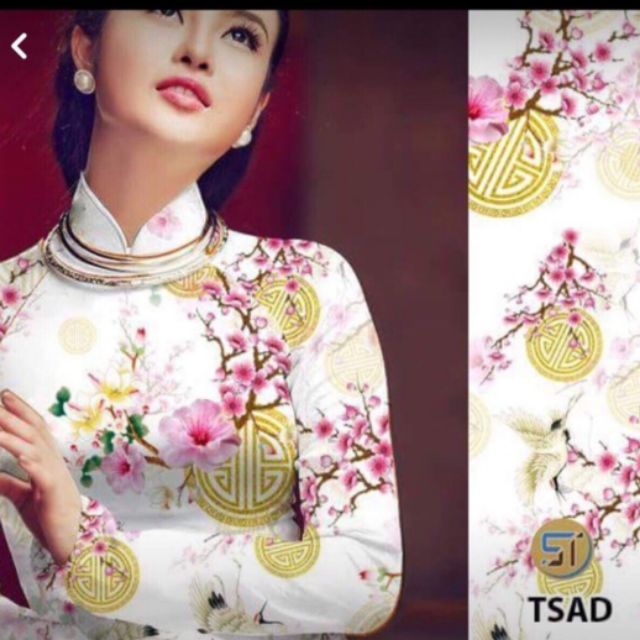Vải áo dài hoa đào tươi tắn