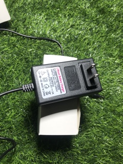Sạc 12,6 vôn 2a loại tốt