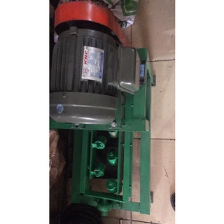 máy duỗi sắt