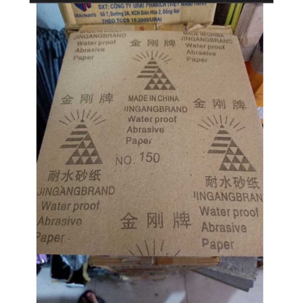Giấy nhám tờ chà tường, chà xe....