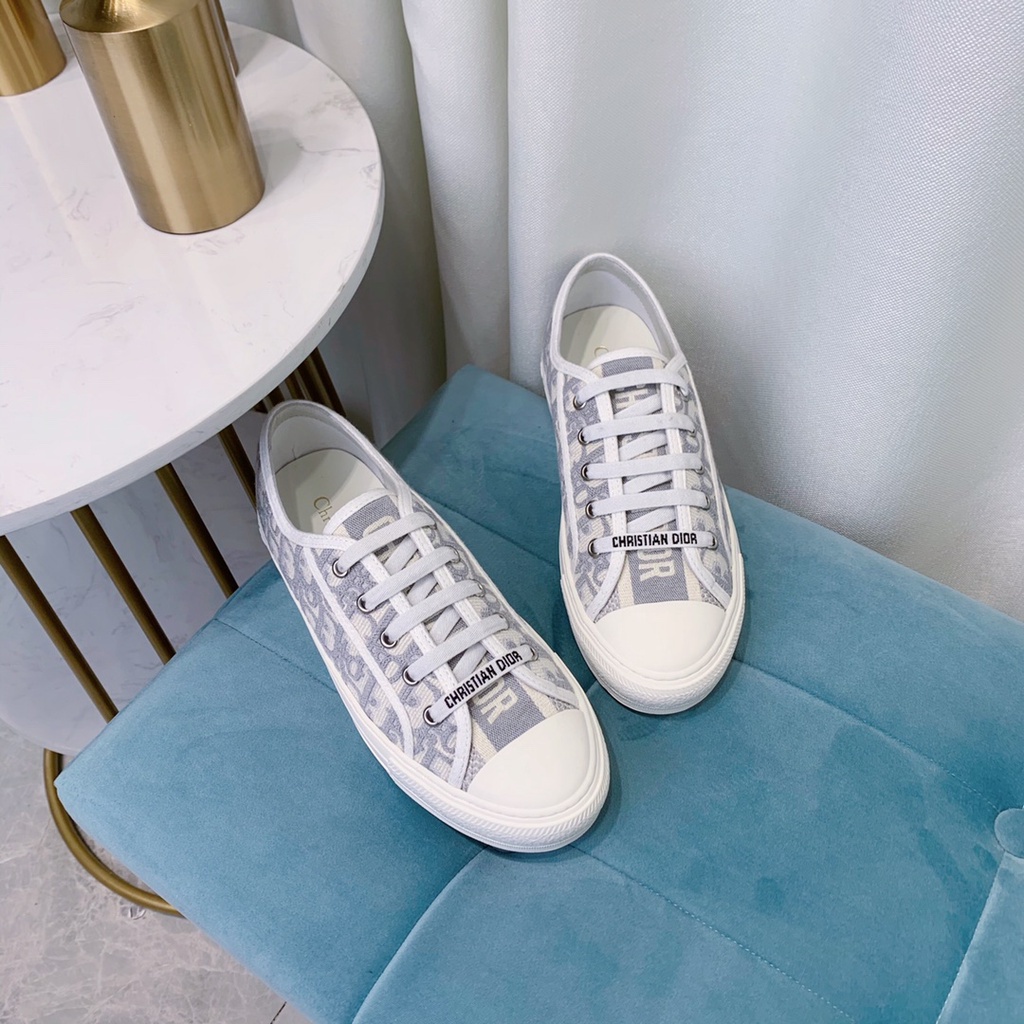 #Mới Hộp cotton thêu màu xám nhạt SNEAKER