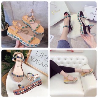 Sandal LBT đinh vàng siêu hot(sẵn).