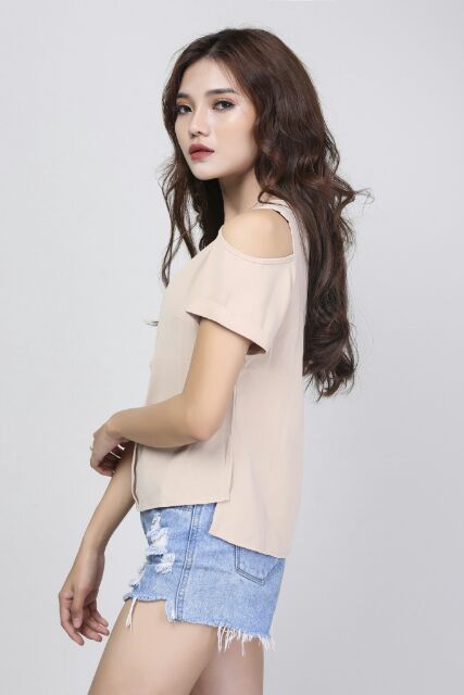 Áo voan hở vai Under 10, hàng xuất xịn