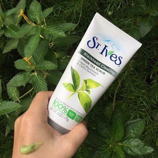Tẩy tế bào chết trừ mụn đầu đen St.Ives Blackhead Clearing Green Tea Scrub