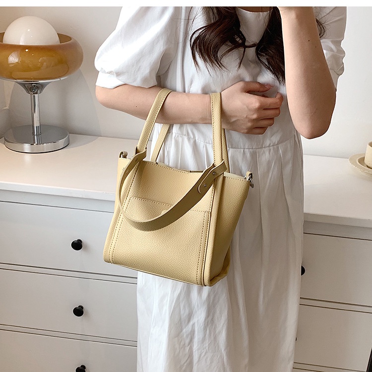 Túi Đeo Vai Dáng Xô Thời Trang Dễ Phối Đồ Cho Nữ