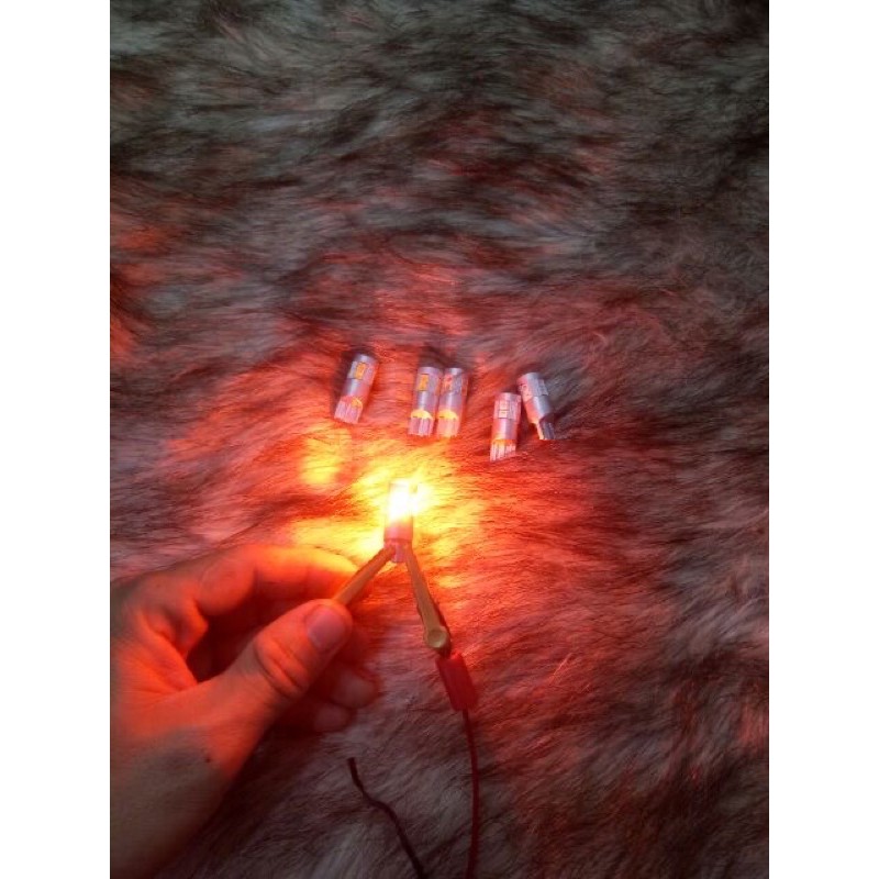 Bóng led demi xi nhan t10 cree hàng xịn bảo hành 6 tháng