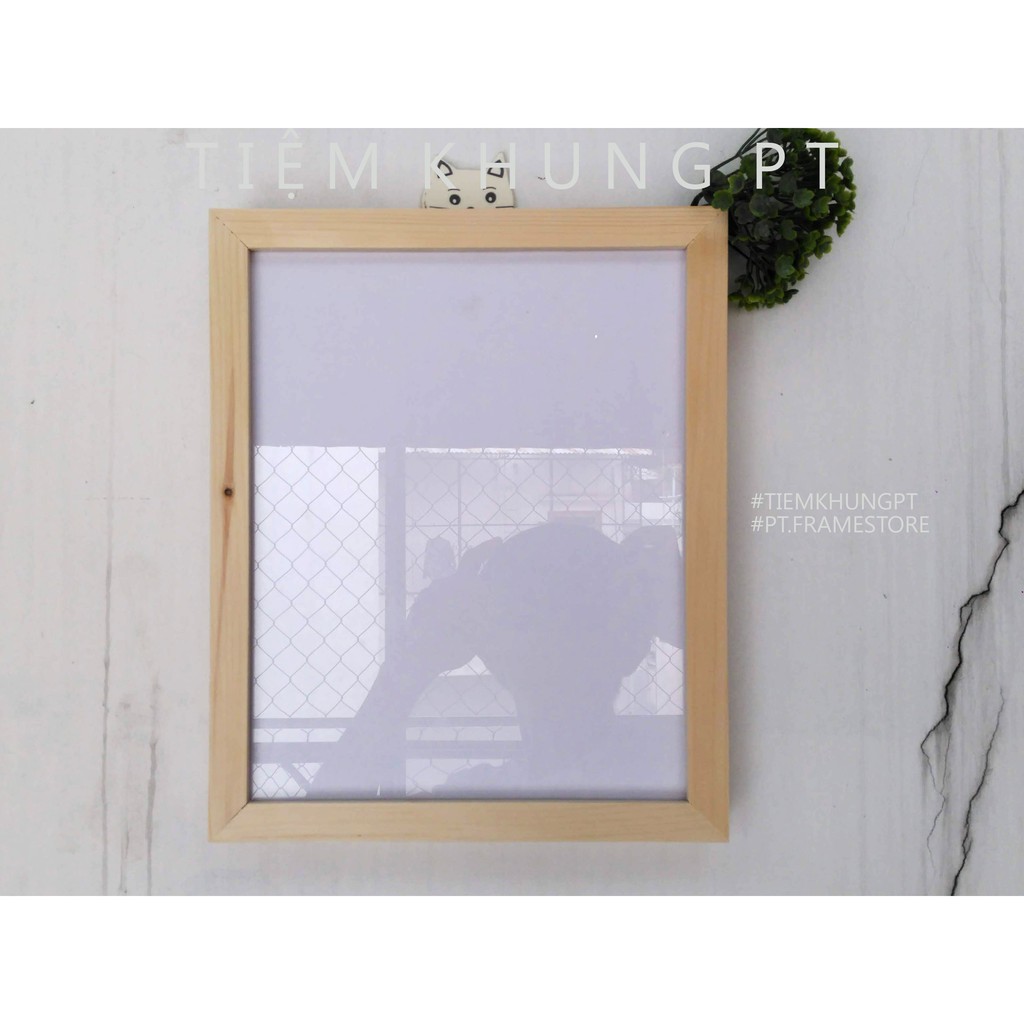 Khung ảnh 20x25 - Khung hình gỗ thông mặt kính - Khung ảnh đẹp treo tường để bàn - Picture Frames Tiệm Khung PT