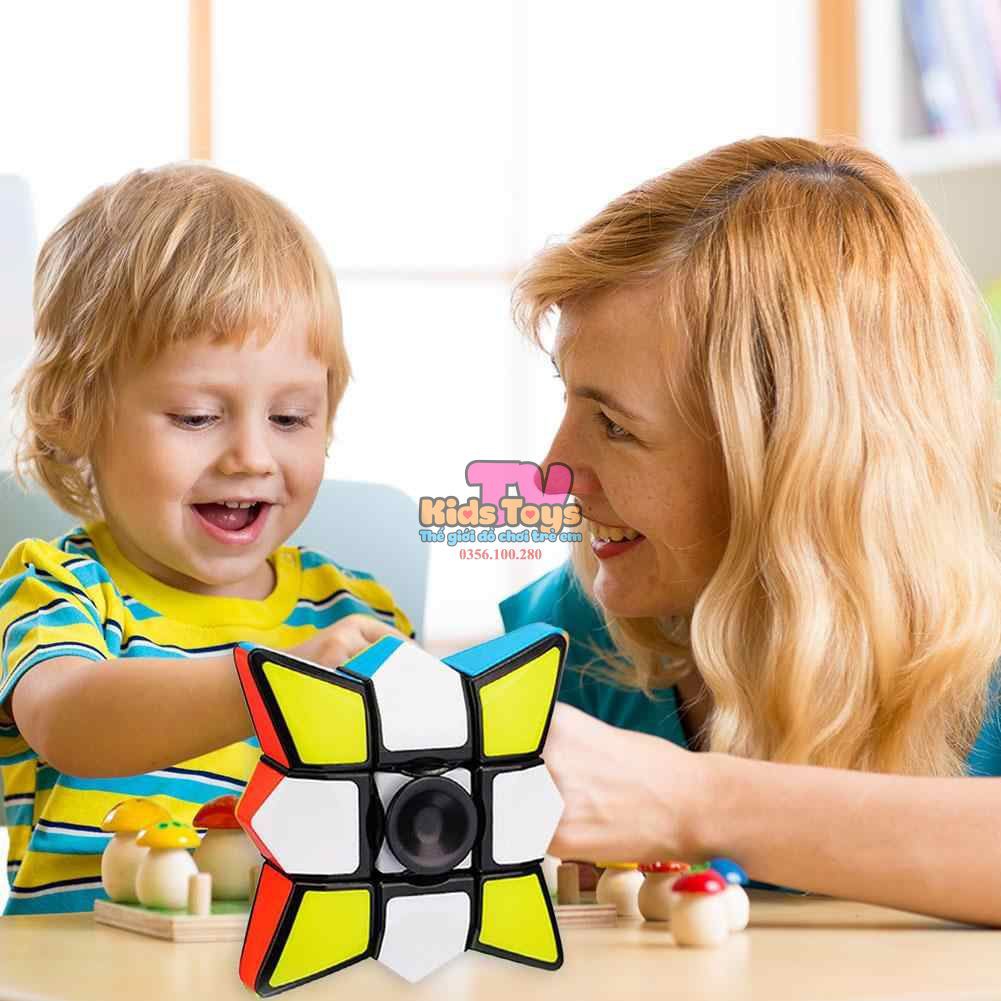 Đồ chơi Rubik kết hợp spinner  phát huy khả năng sáng tạo và kích thích phát triển trí não cho bé MAGIC CUBE HAND