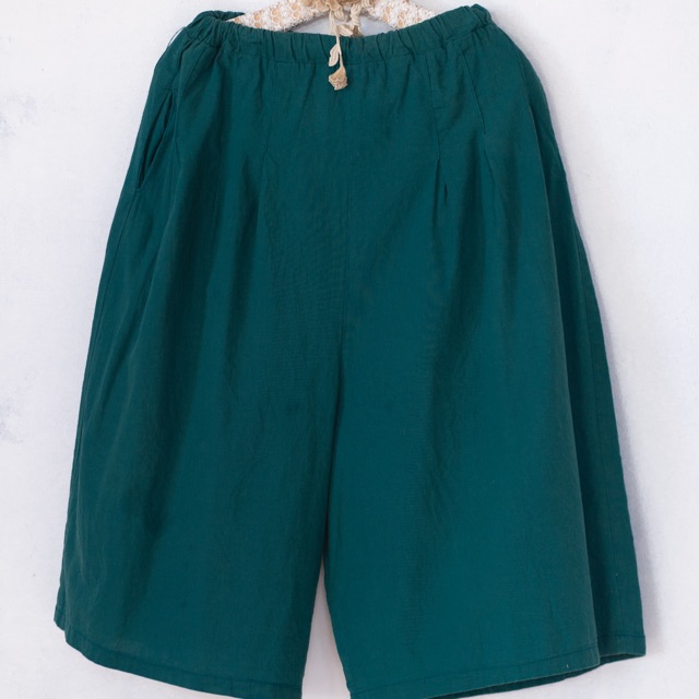 Set quần váy và áo sơmi