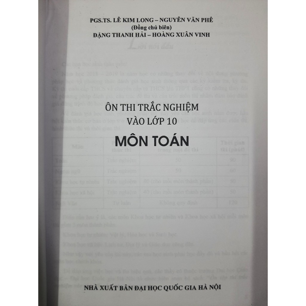 Sách Ôn thi trắc nghiệm vào lớp 10 môn Toán