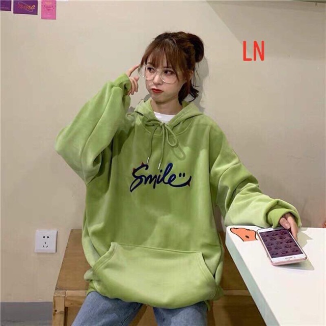 Áo hoodie Smiler” chữ ngực LNG1019