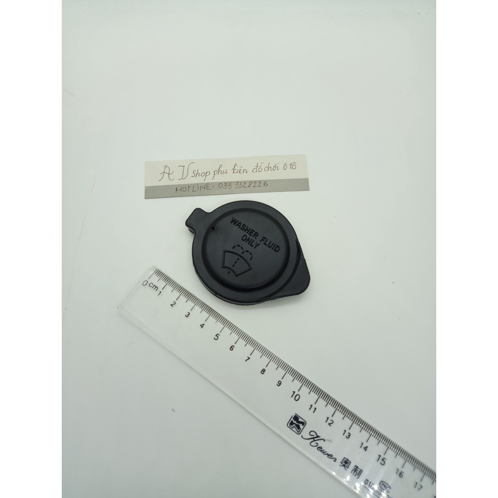 nắp đậy bình nước rửa kính cho Toyota Corolla Vios Yaris kích thước đường kính 5,8cm
