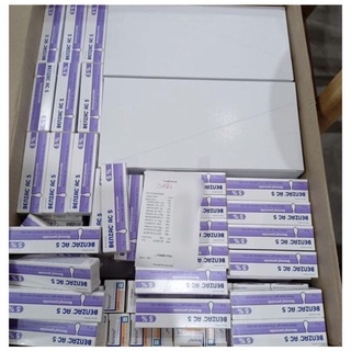 Kem chấm mụn Benzac AC 5