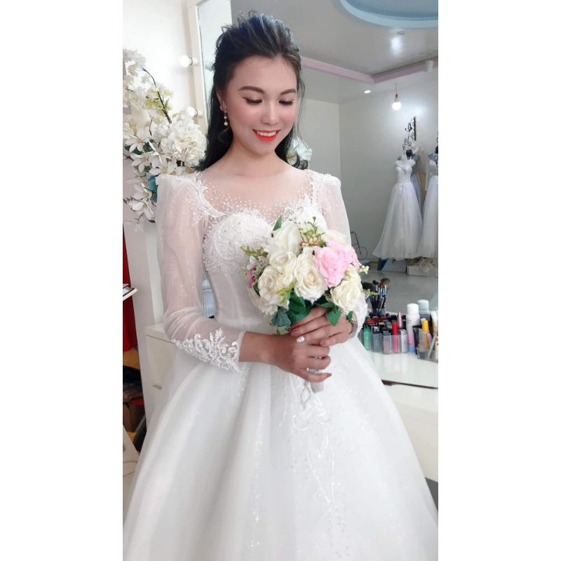 Áo cưới tùng vi tính
