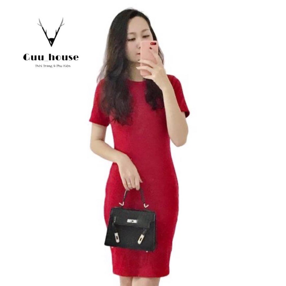 Váy body len tăm cộc tay xẻ sau | BigBuy360 - bigbuy360.vn