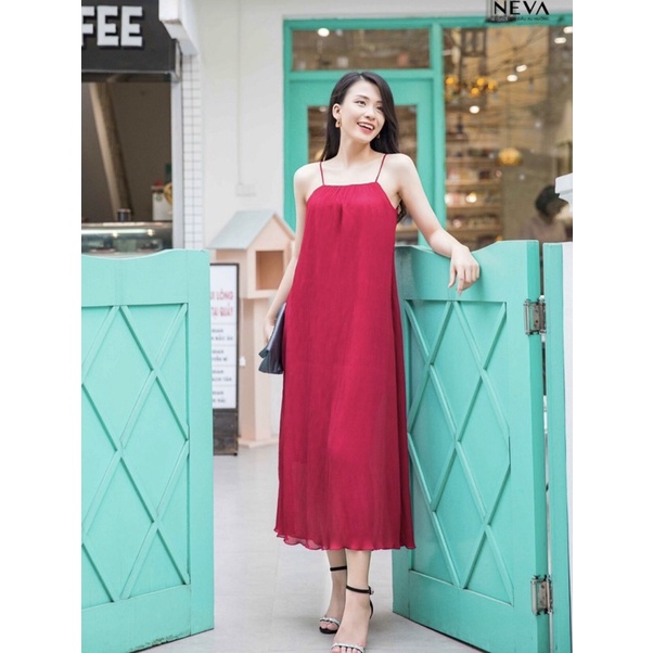 NEVA newtag đầm 2 dây vàng maxi size M/L mới nguyên tag