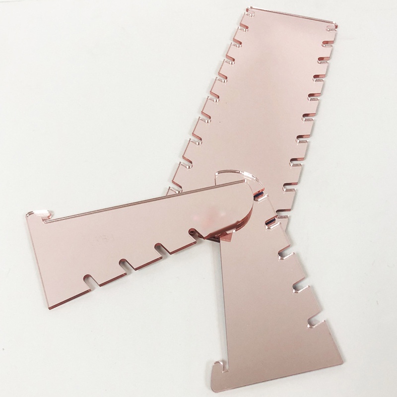 Giá Đỡ Trưng Bày Trang Sức Bằng Nhựa Màu Vàng Hồng Sang Trọng