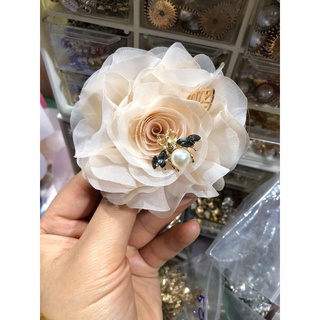 Hoa cài áo handmade cao cấp- Hoa 10cm đính ong đá