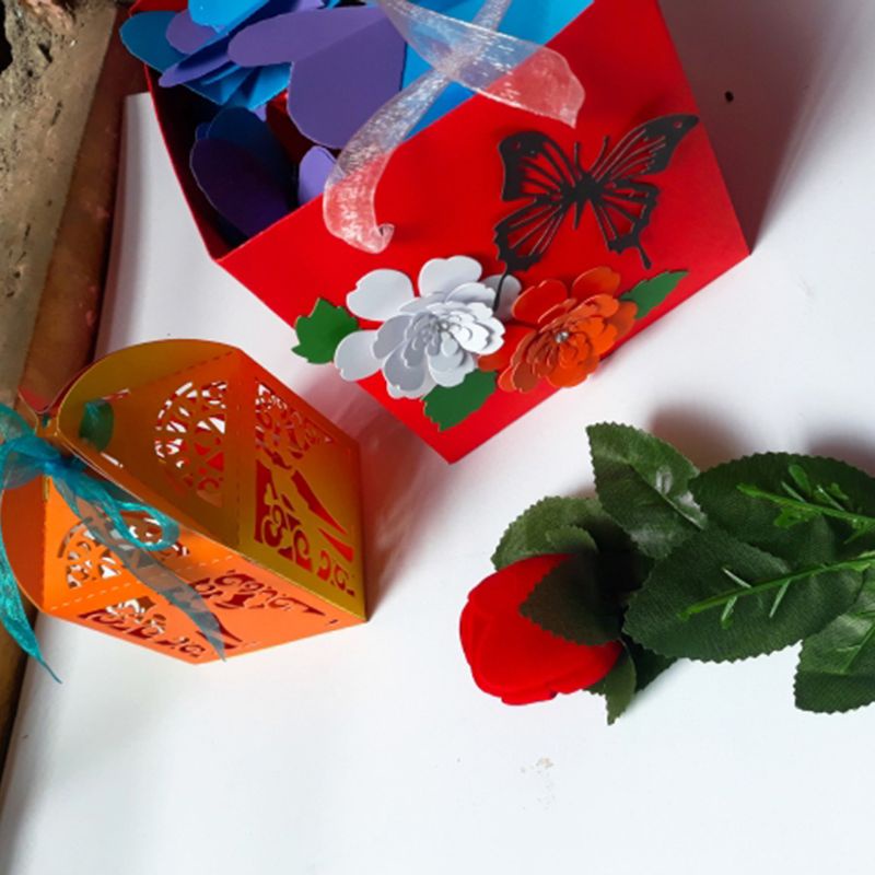 Khuôn Cắt Giấy Kim Loại Hình Cánh Hoa Xinh Xắn Thẻ