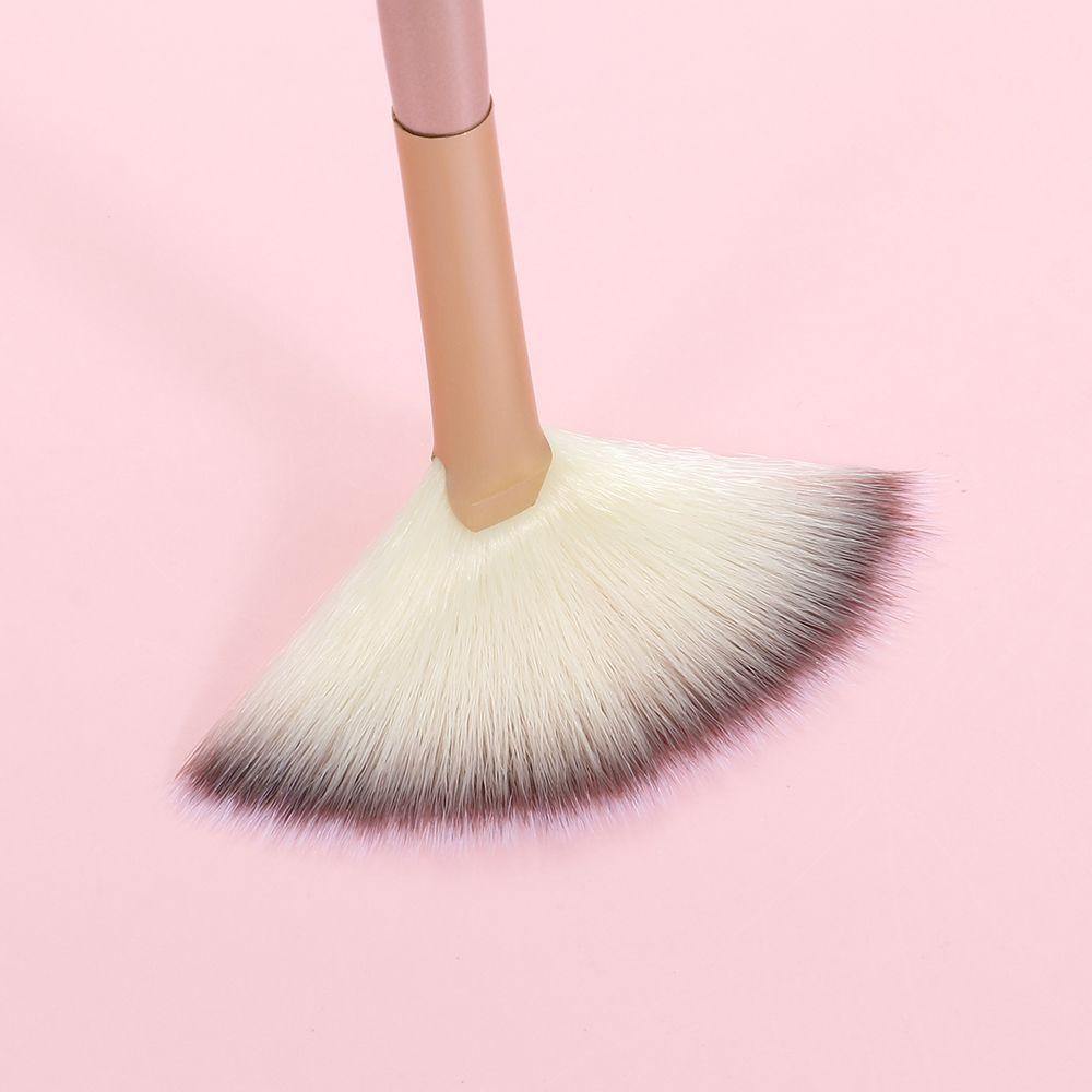 Cọ Quạt Trang Điểm Chuyên Nghiệp