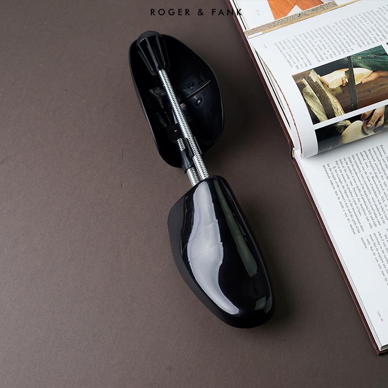 Cây Giữ Form Giày Nam Nữ Plastic Cao Cấp ROGER & FANK Freesize
