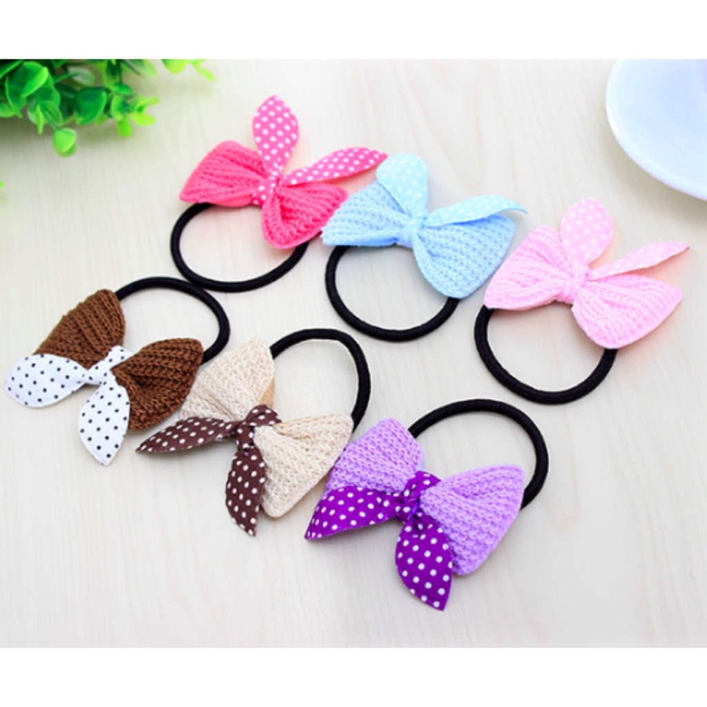 Combo 10 cột tóc đủ màu. Màu sắc ngẫu nhiên. Hàng luôn có sẵn nha các bạn. Giá 99k/10 cái.