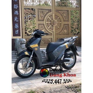 Tem xe mẫu ADIDASS  CROM VÀNG dán cho (SH,VISION,LEAD....) tem loại xịn có cán thêm 1 lớp ninon chống xước