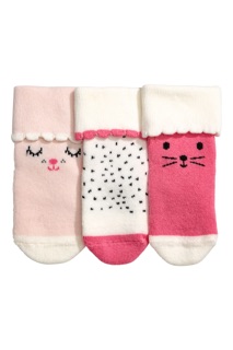Set 3 đôi tất cao cổ hoạ tiết HM auth