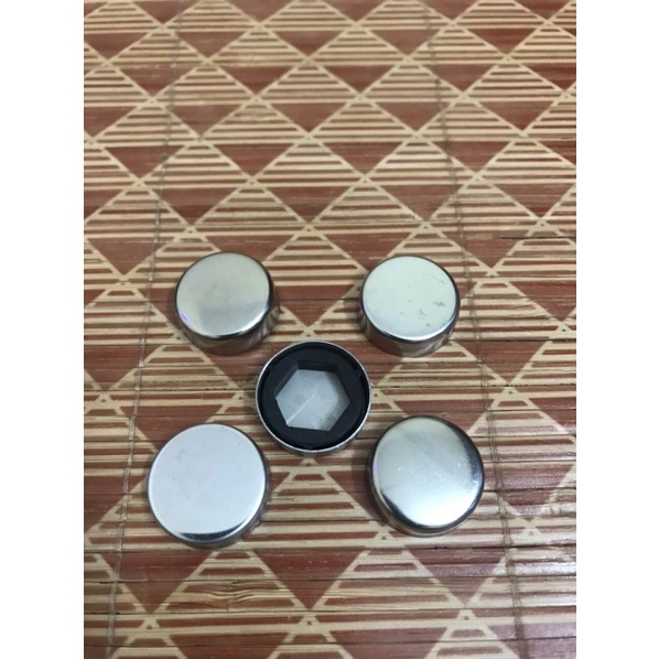 COMBO 10/20/30 CHIẾC chụp chân bulong M8 Chất liệu inox