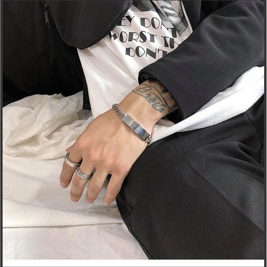 [FREESHIP] Vòng Tay Kim Loại Mặt Khắc Chữ Phong Cách Thời Trang Cá Tính