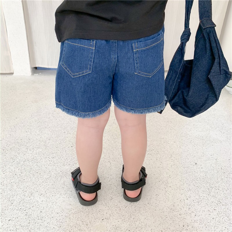 Quần Short Jean Thêu Hình Chuột Mickey Xinh Xắn Phong Cách Hàn Quốc Cho Bé