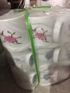 Cốc sứ có nặp đậy hàng bát tràng