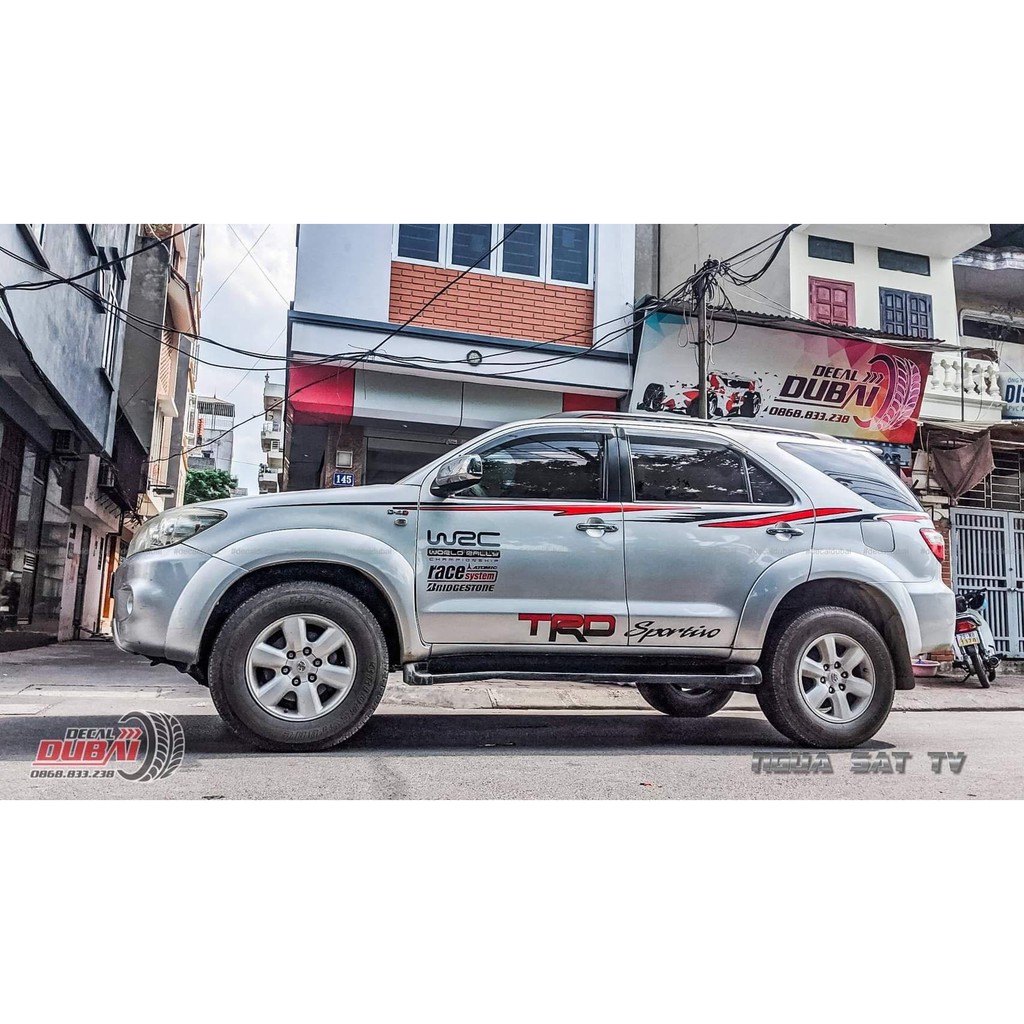 Tem thể thao xe Fortuner