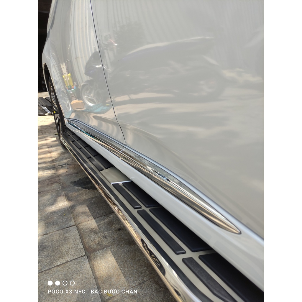 Bậc lên xuống, bệ bước chân xe Mitsubishi Outlander 2016-2022_Mẫu Nhôm đúc, siêu KM