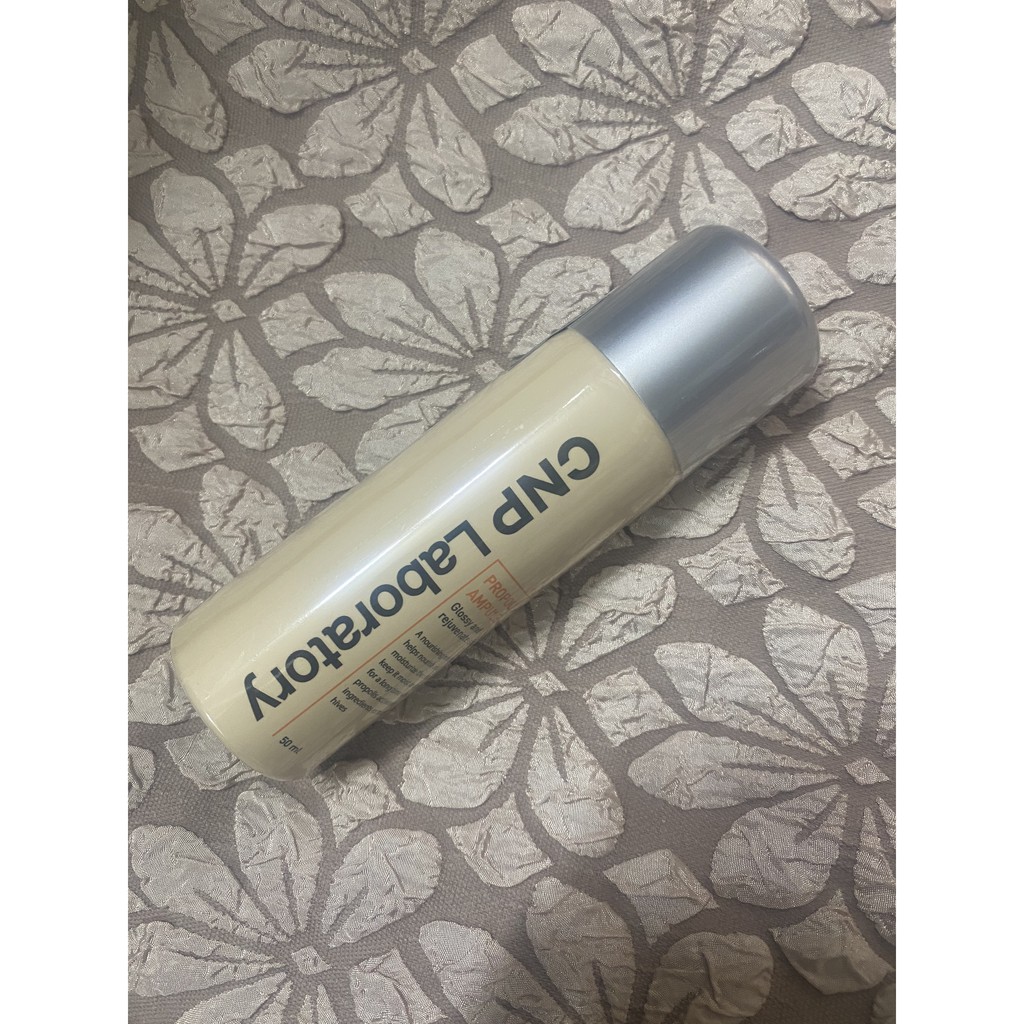 Xịt khoáng tinh chất keo ong CNP Laboratory Propolis Ampule Mist 50ml
