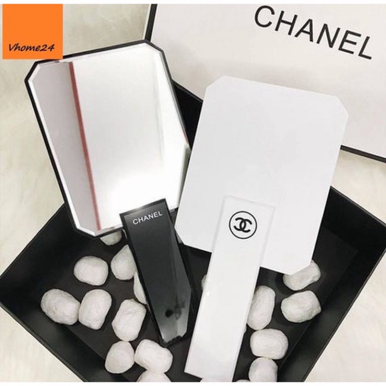 Gương Cầm Tay Không Viền Hợp Thời Trang